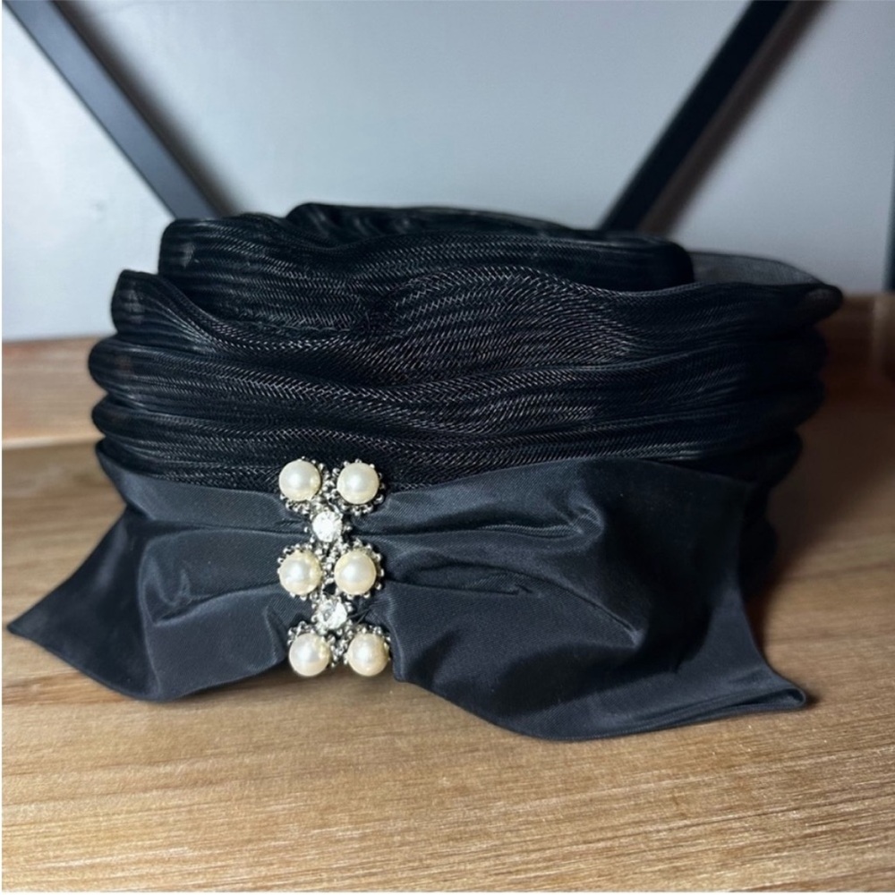 Union Made Vintage pillbox flapper hat